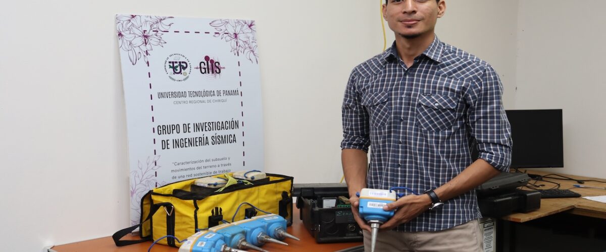 Imagem de noticia: Ingeniero de la UTP estudia la respuesta sísmica del suelo en el distrito de David, Chiriquí