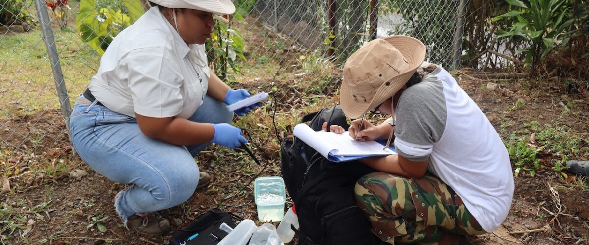 Imagem de noticia: Futura ingeniera de la UTP estudia la calidad del agua para consumo humano en Caballero, Pajonal y San Juan de Dios